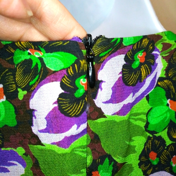 Zara Purple Black Green Floral, Padded Shoulder Deep Neckline Faux Wrap Bodysuit - Picture 7 of 12